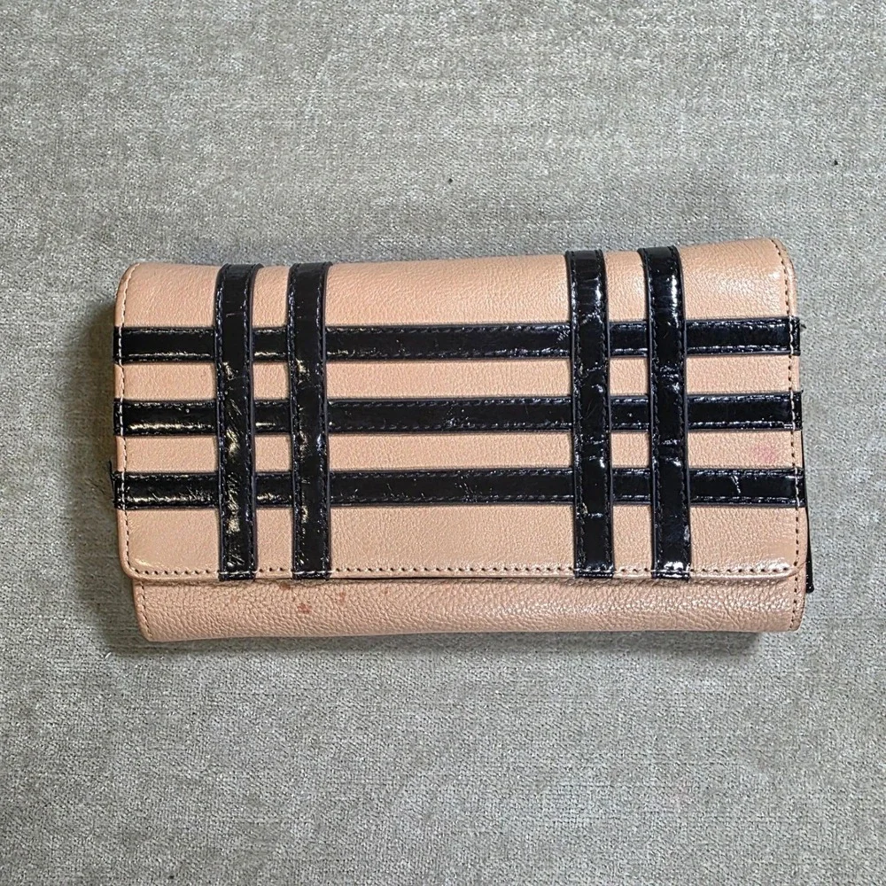 American Glamour Badgley Mischka Tan Black Patent Striped Trifold Wallet Womens